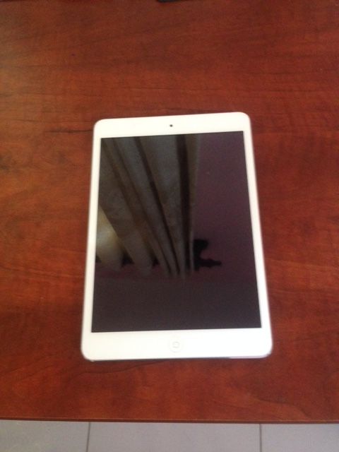 Ipad Mini White 16G Wifi Mới 99%