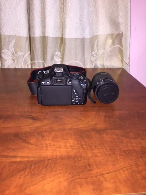 Canon 700D + Kit 18-55 STM Like New - 1