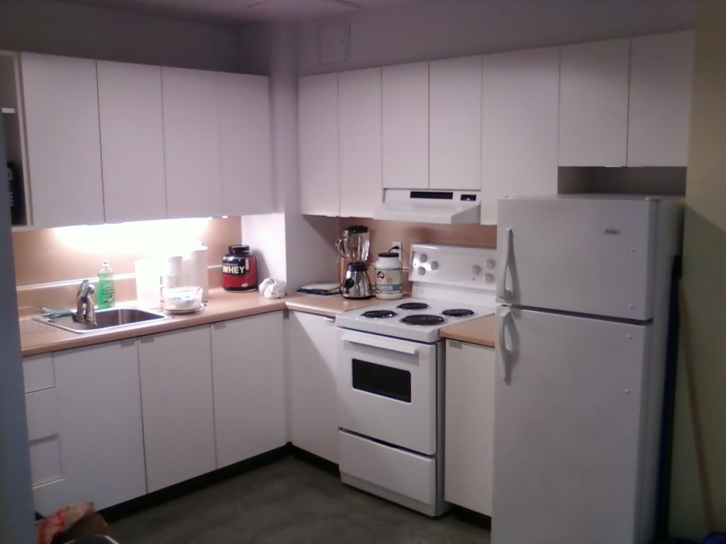 Dormkitchen.jpg