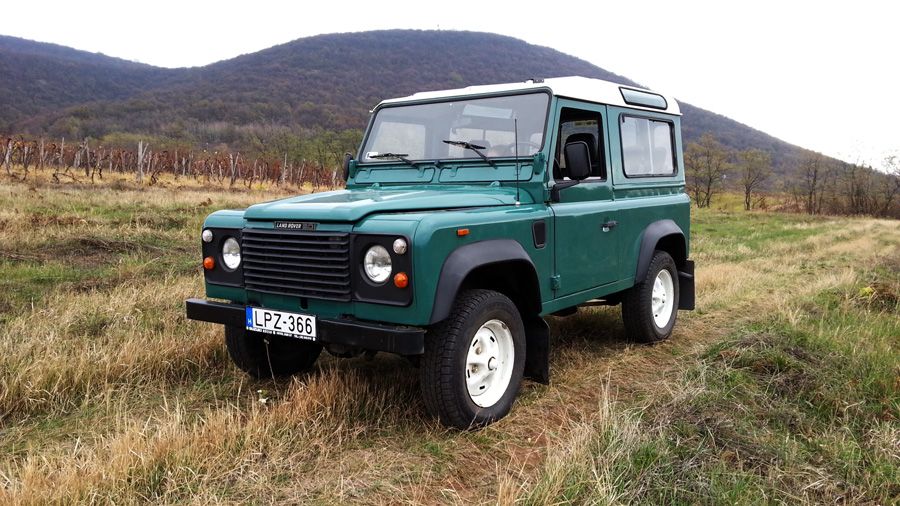  photo 1988LandRoverDefender90Diesel001.jpg