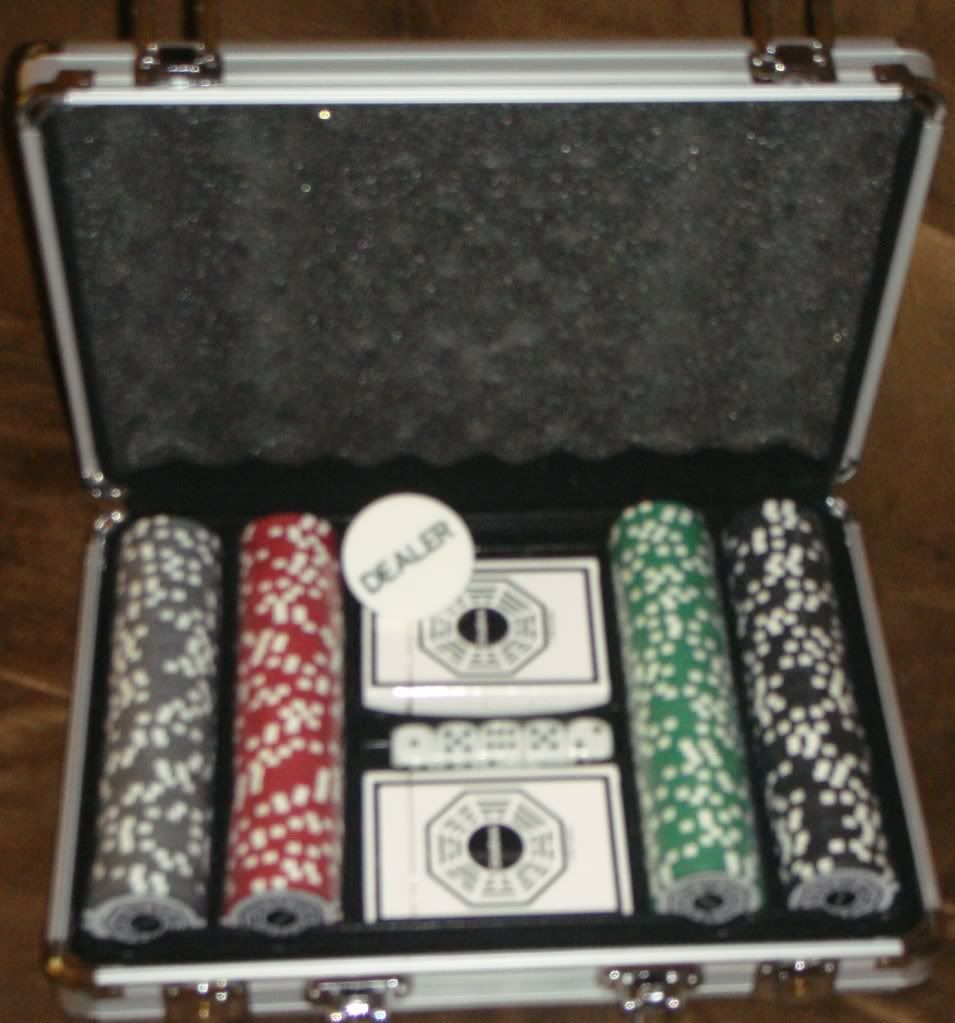 Poker Set Inside