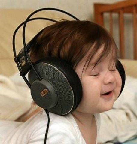 cutebabyheadphone.jpg