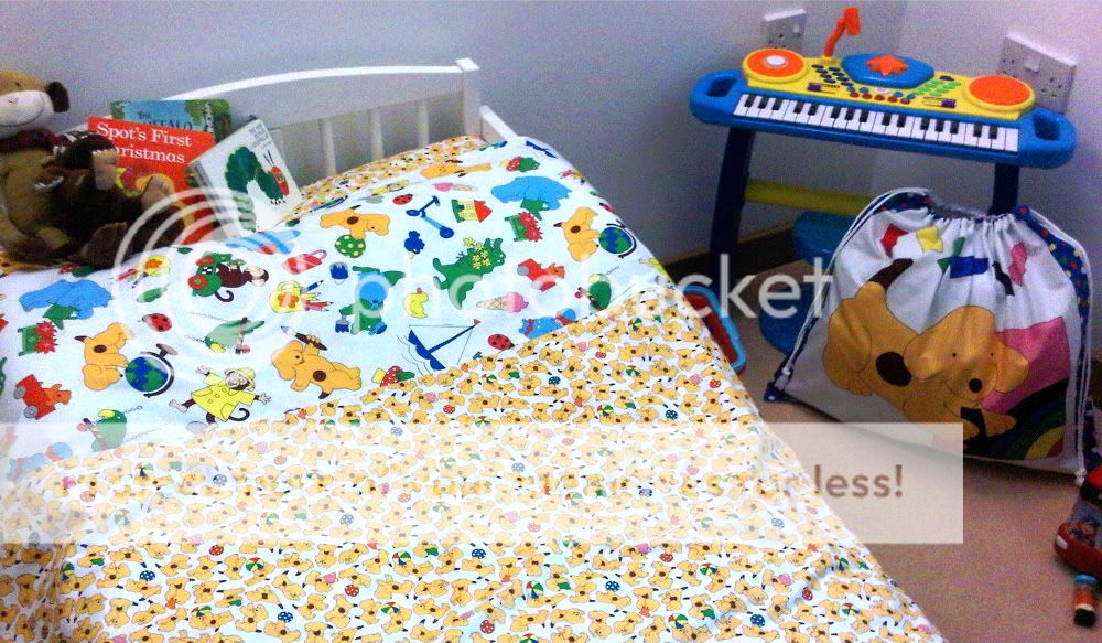 Spot the dog cot bed Junior duvet set + pillow  